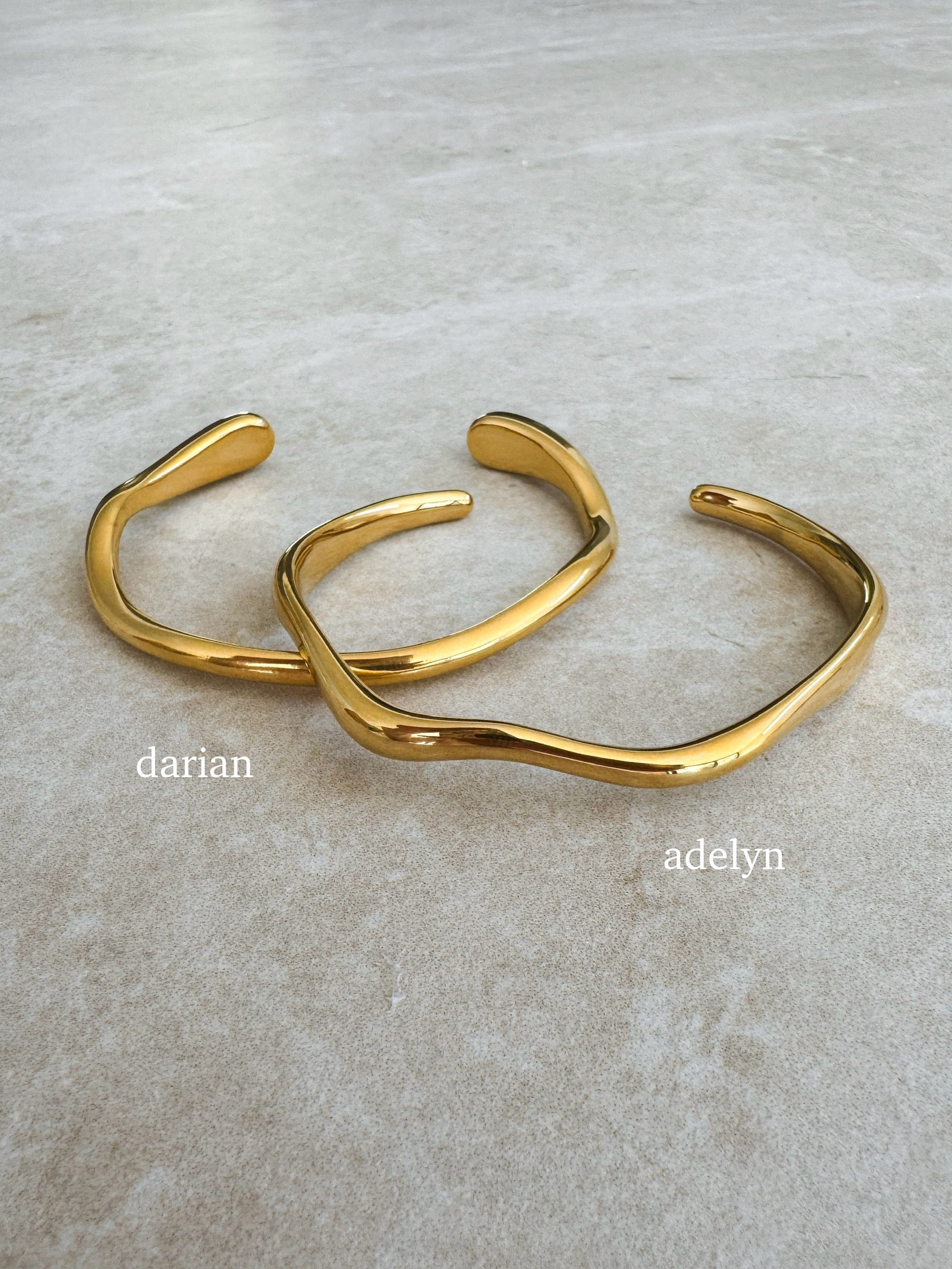 Darian - Waterproof Thick Curved Cuff Bangle with Bubbled Ends