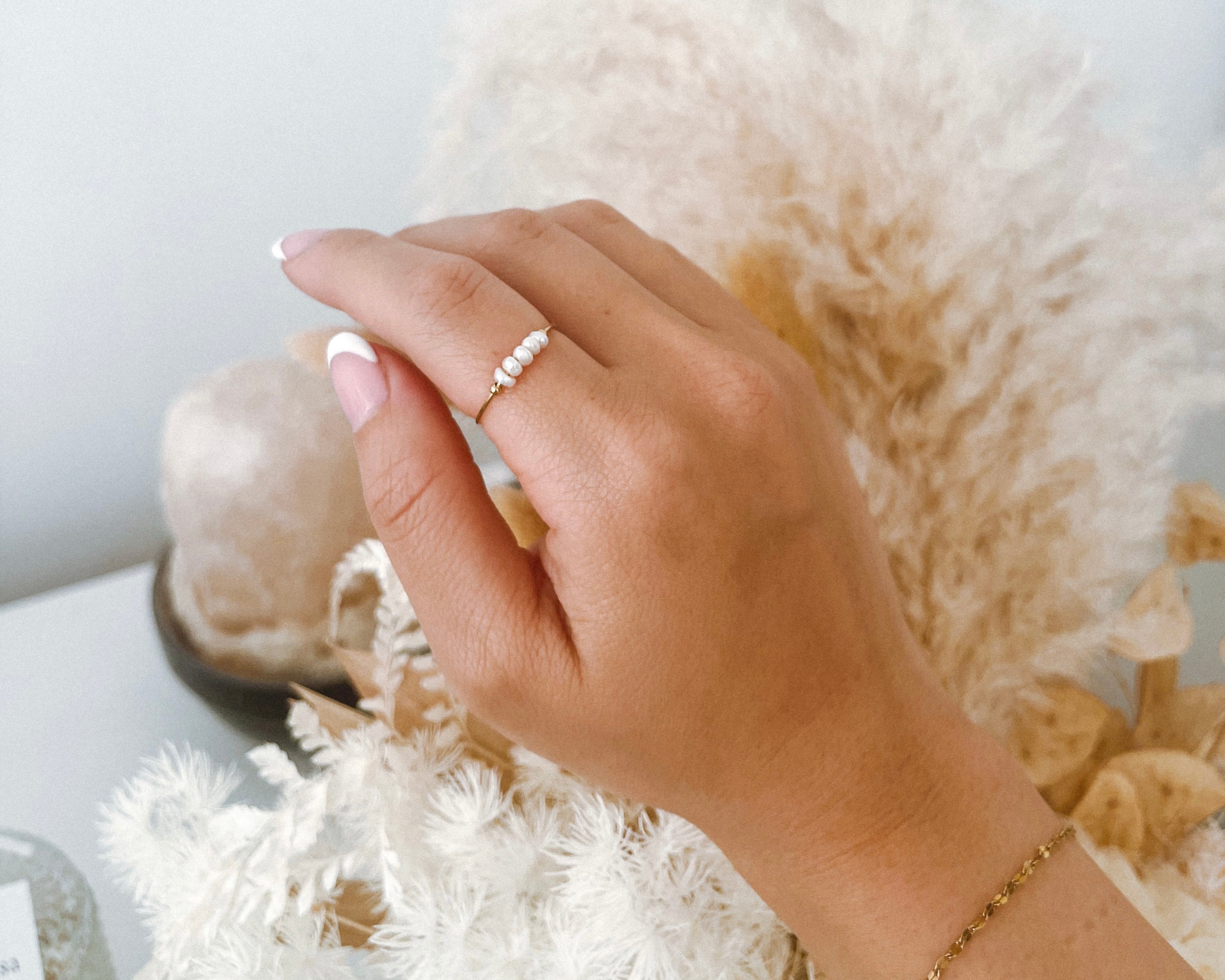 Mini clearance pearl ring