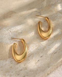 Lien - Waterproof Elongated Statement Hoops