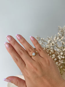 Samara - Waterproof Round Stone Ring