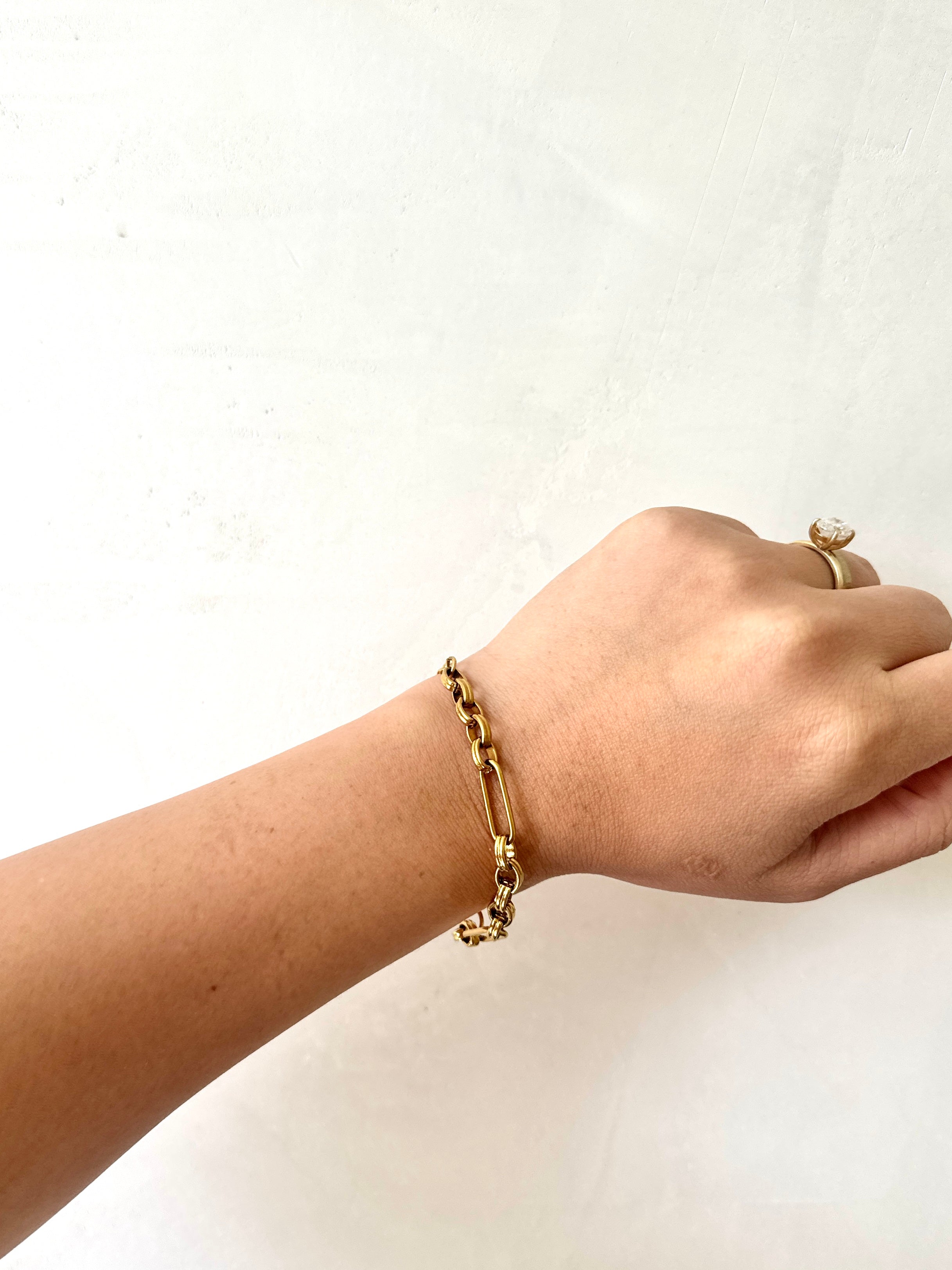 Cleo - Waterproof Thick Chain Link Bracelet