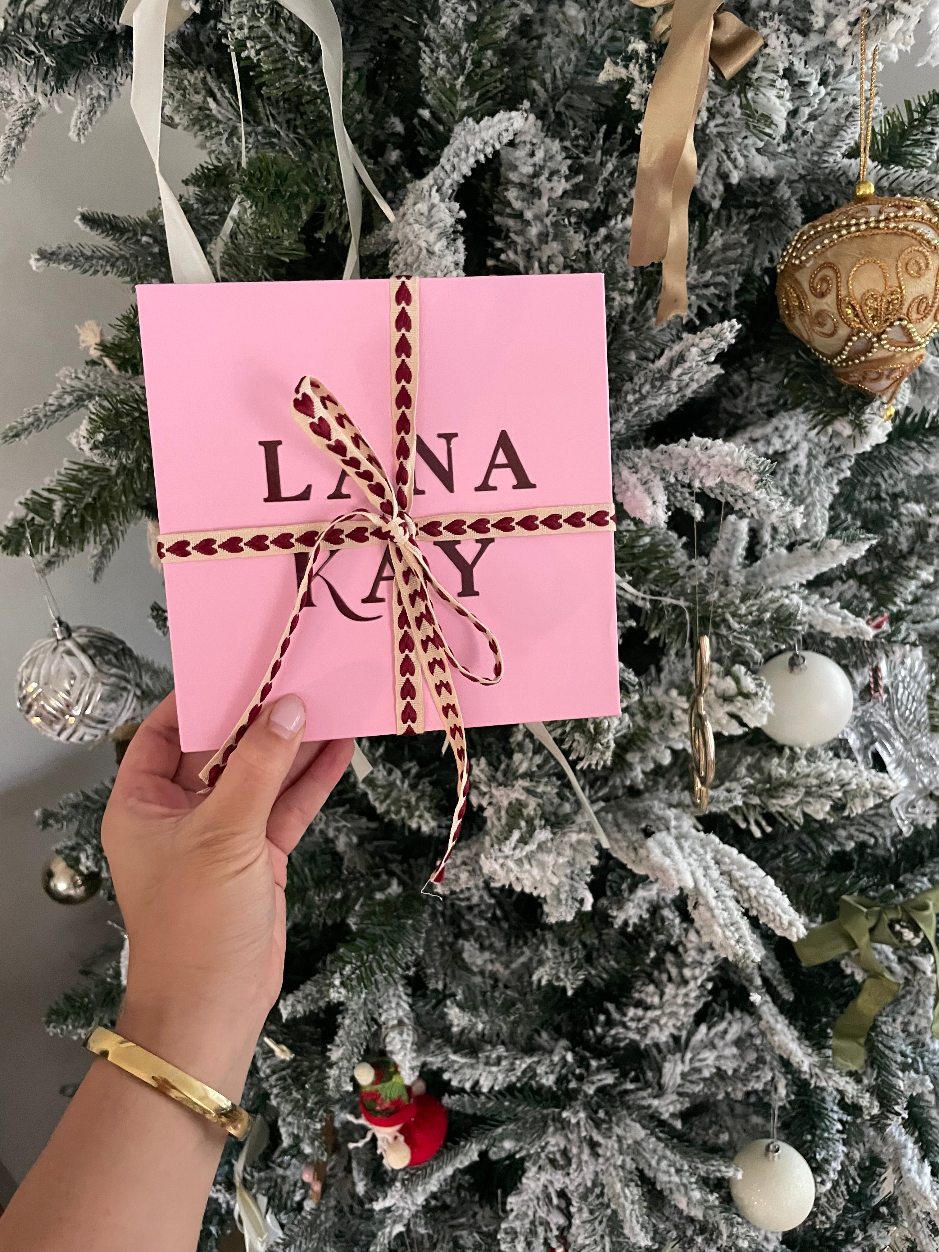 LIMITED-EDITION LUXURY JEWELLERY ADVENT CALENDAR