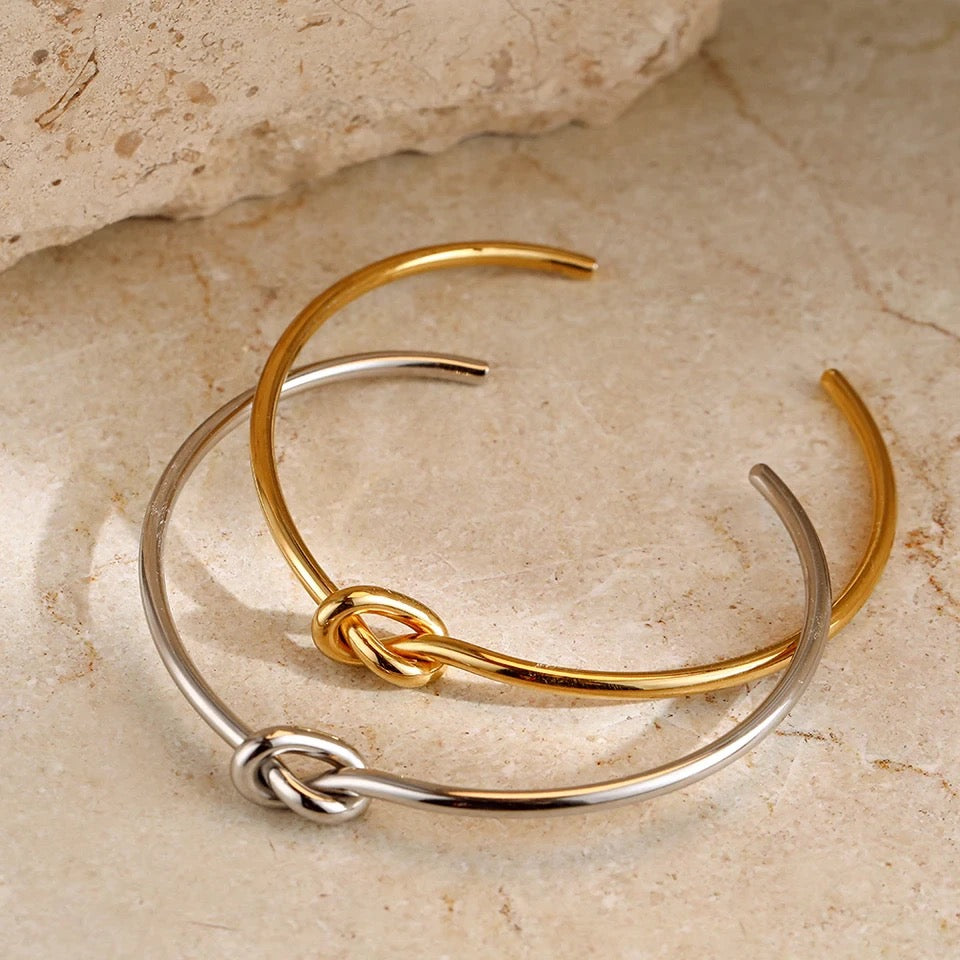 Alicia - Waterproof Knot Cuff Bangle