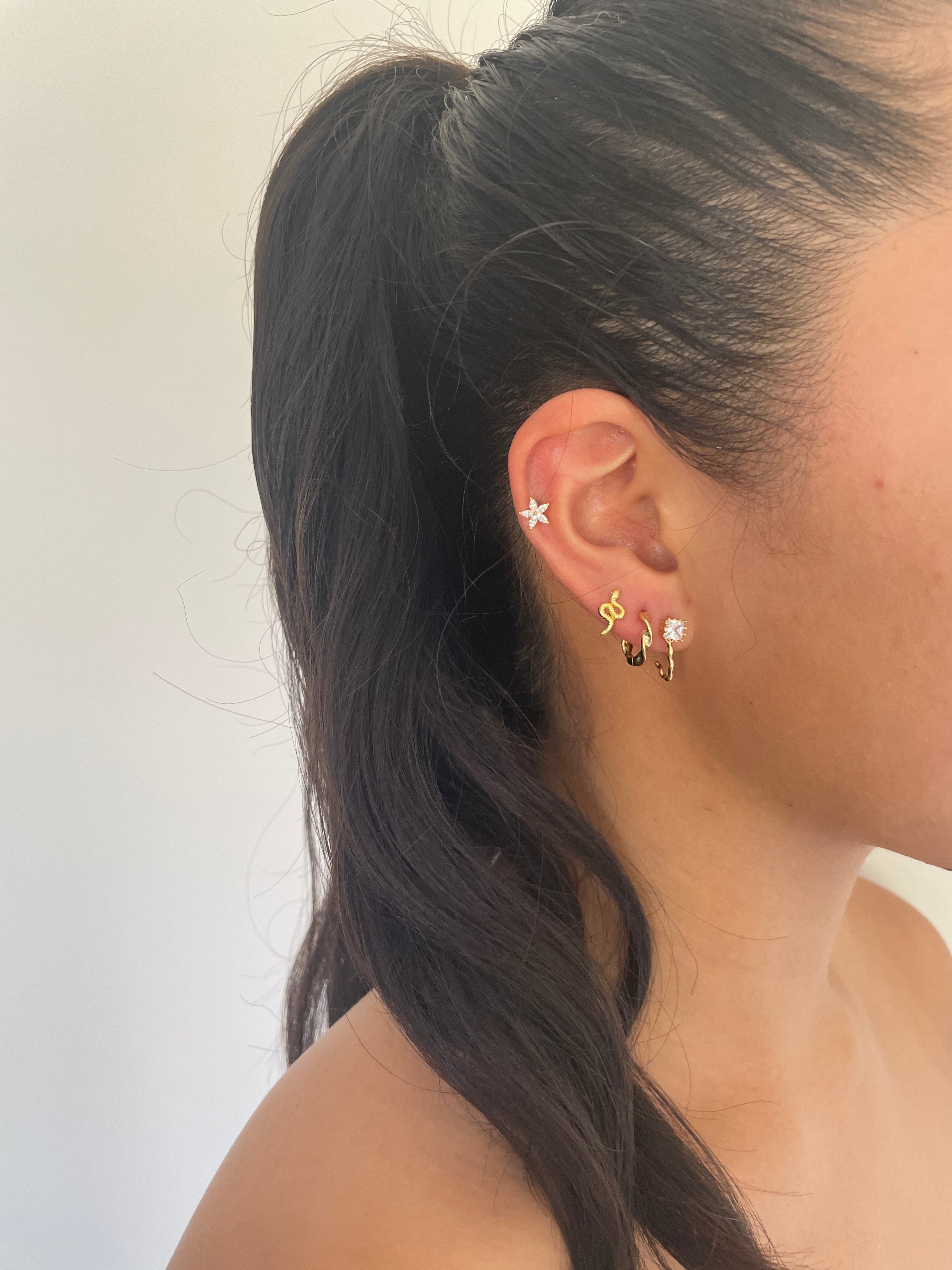 Katrina - Wavy Studs