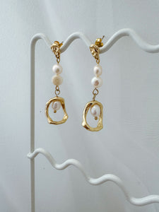 Loloma - Circle Double Pearl Drop Hoops