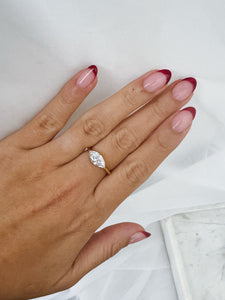 Karly - Waterproof Oval Ellipse Gemstone Ring