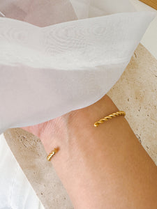 Matilda - Waterproof Twisted Rope Cuff Bangle