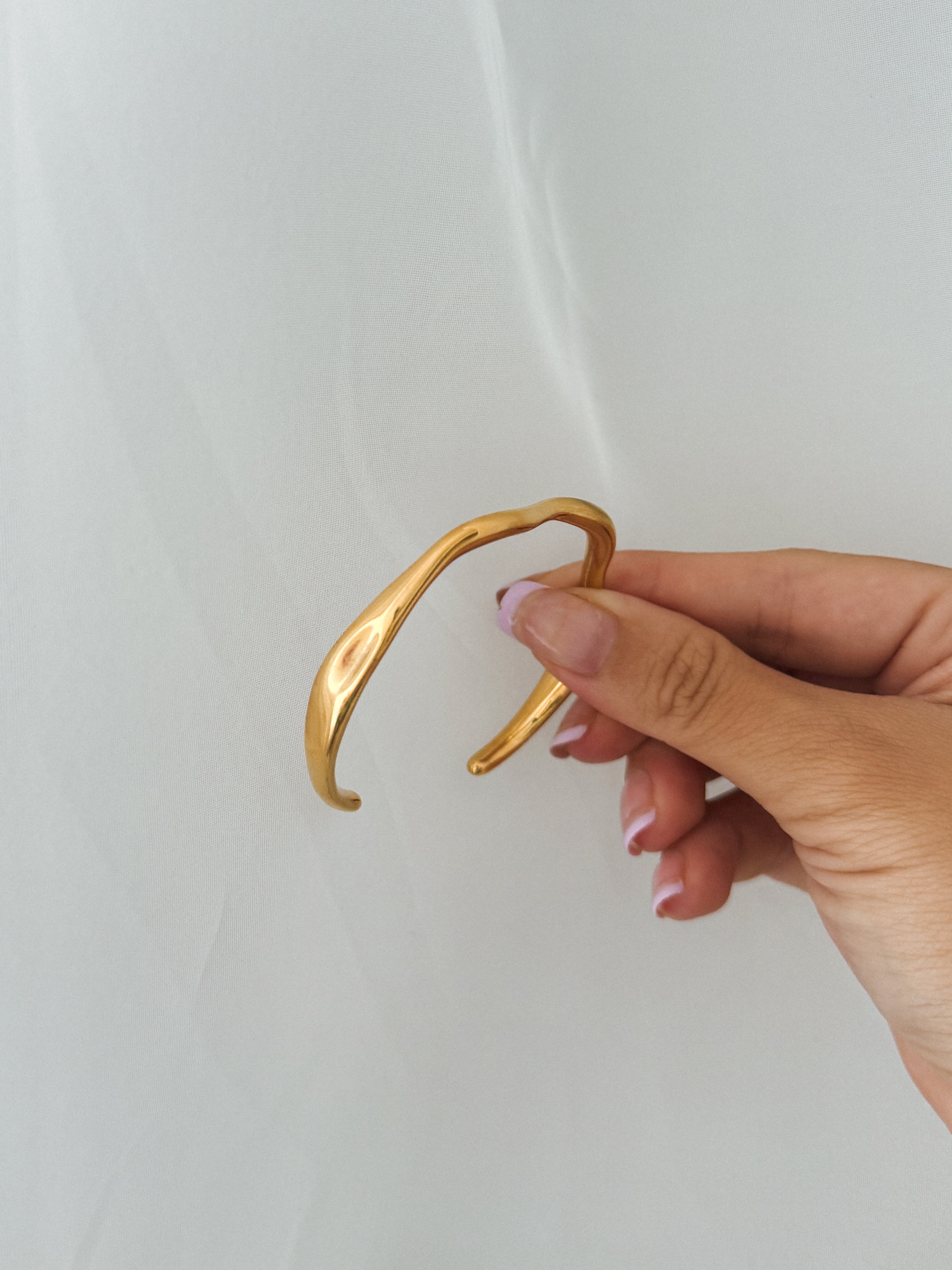 Adelyn - Waterproof Thick Irregular Wave Cuff Bangle