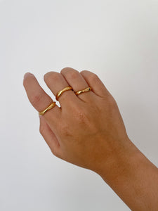 Jodie - Waterproof Thick Wavy Ring