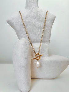 Myla - Waterproof Pearl Toggle Necklace