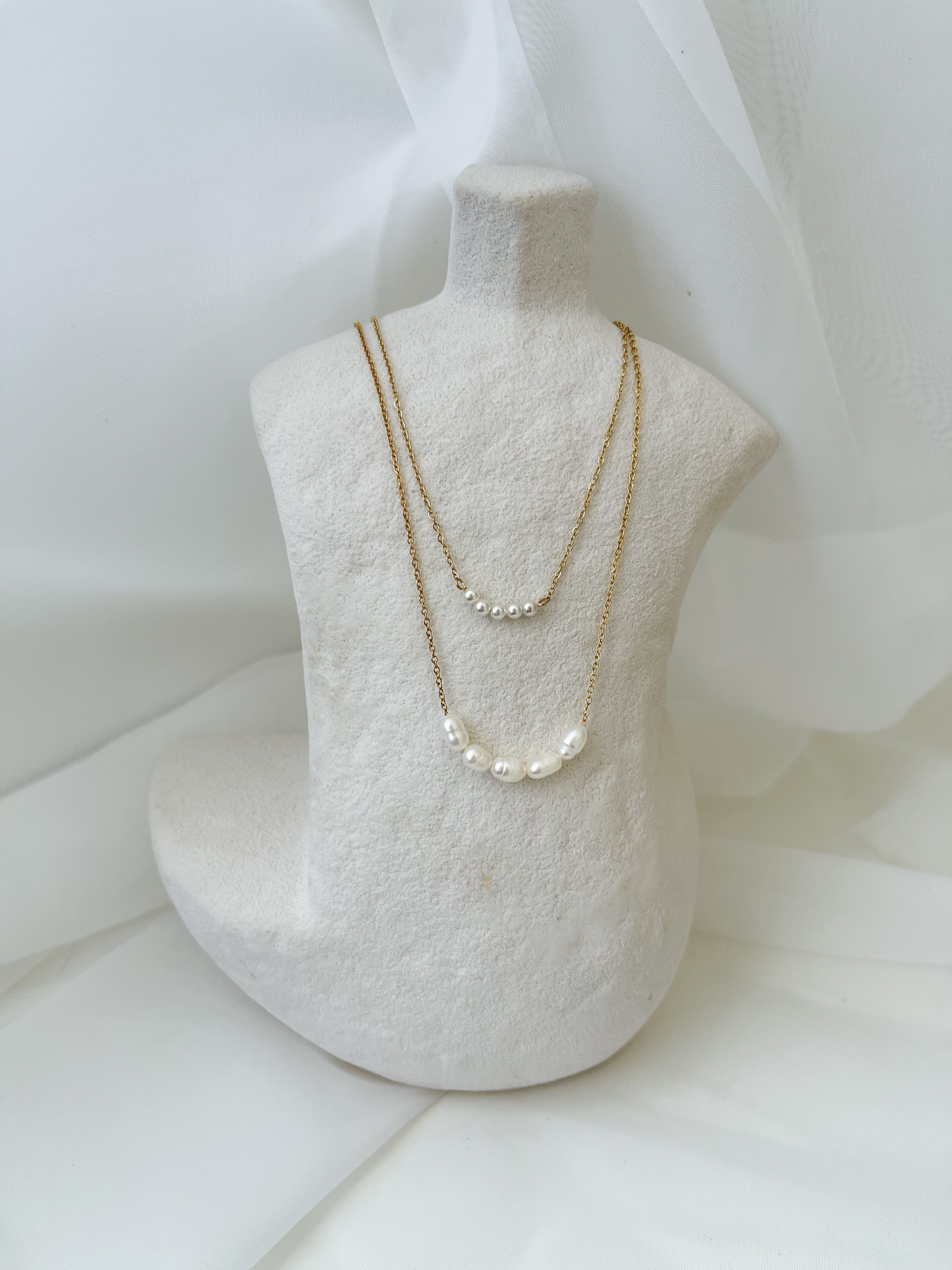 Lacey - Dainty Waterproof Pearl Choker