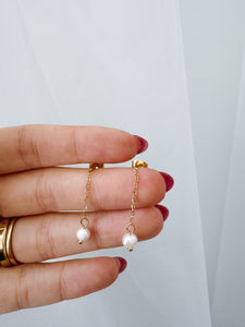 Milovat (Mini) - Waterproof Pearl and Chain Earrings