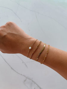 Tess - Waterproof Paper Clip Bracelet