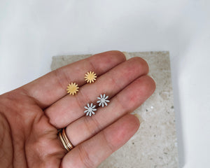 Sunflower - Waterproof Studs