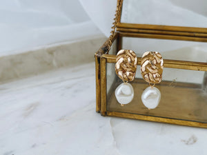 Kuyay - Textured Pearl Earrings