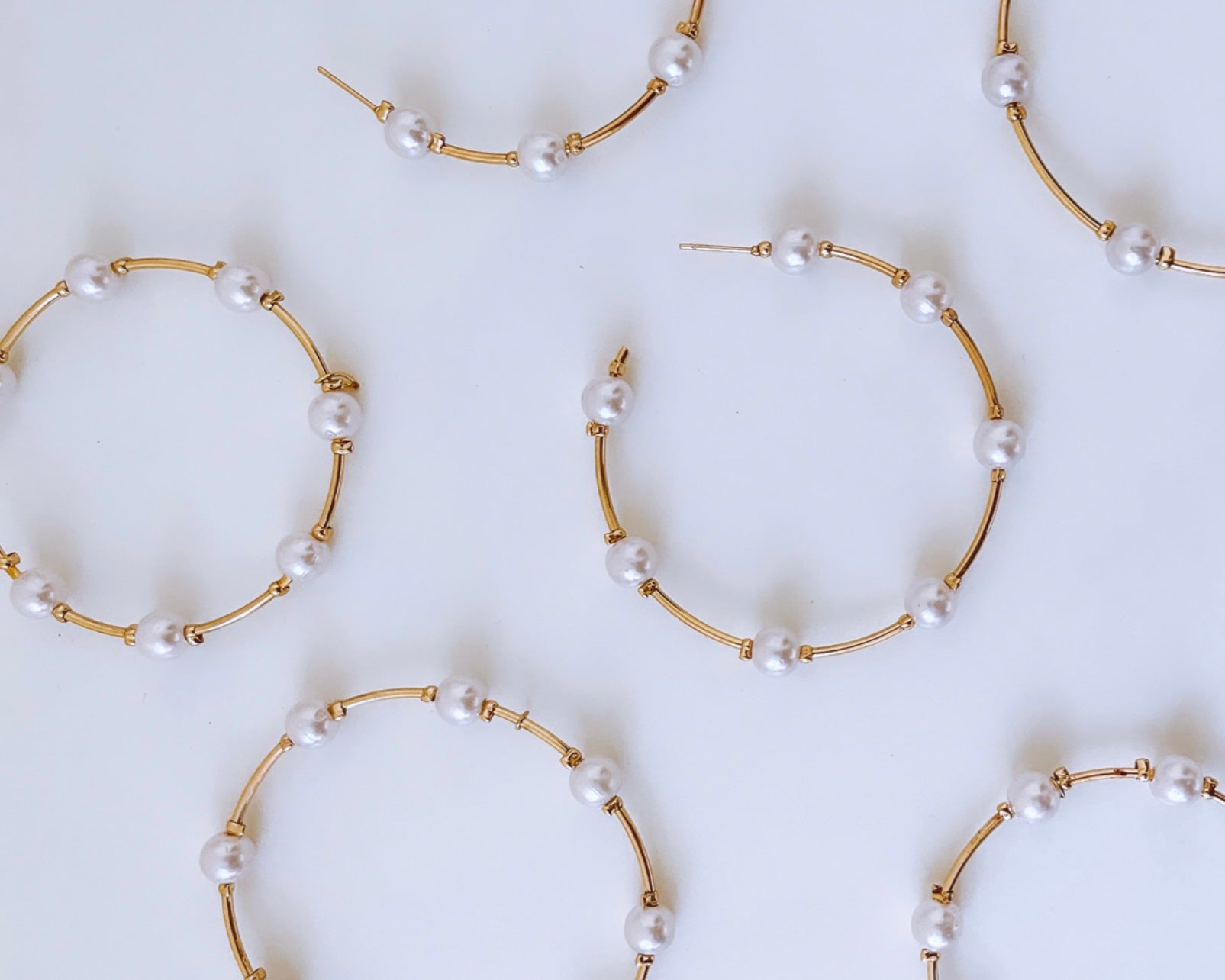 Vanuatu - Extra Large Pearl Hoops