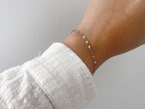 Zimi - Waterproof Lip Chain Bracelet