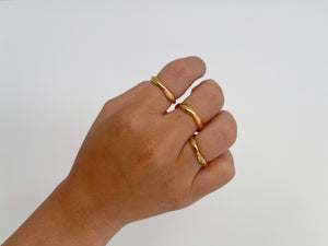 Jodie - Waterproof Thick Wavy Ring