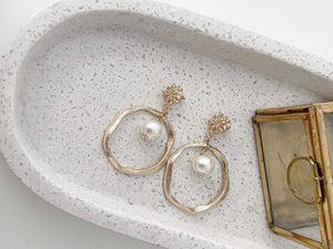 Ljubav - Circle Pearl Drop Hoops