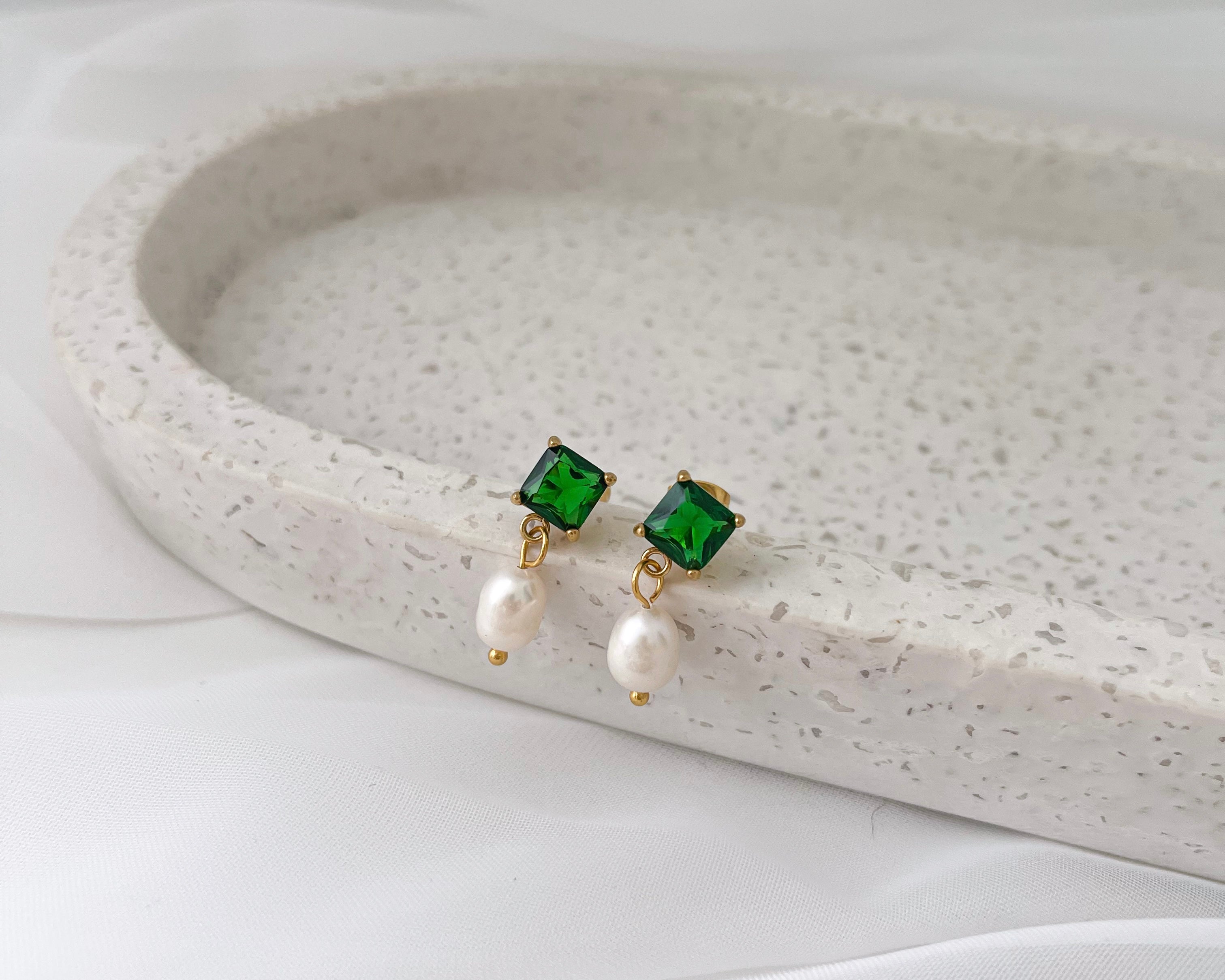 Beth - Emerald and Pearl Studs