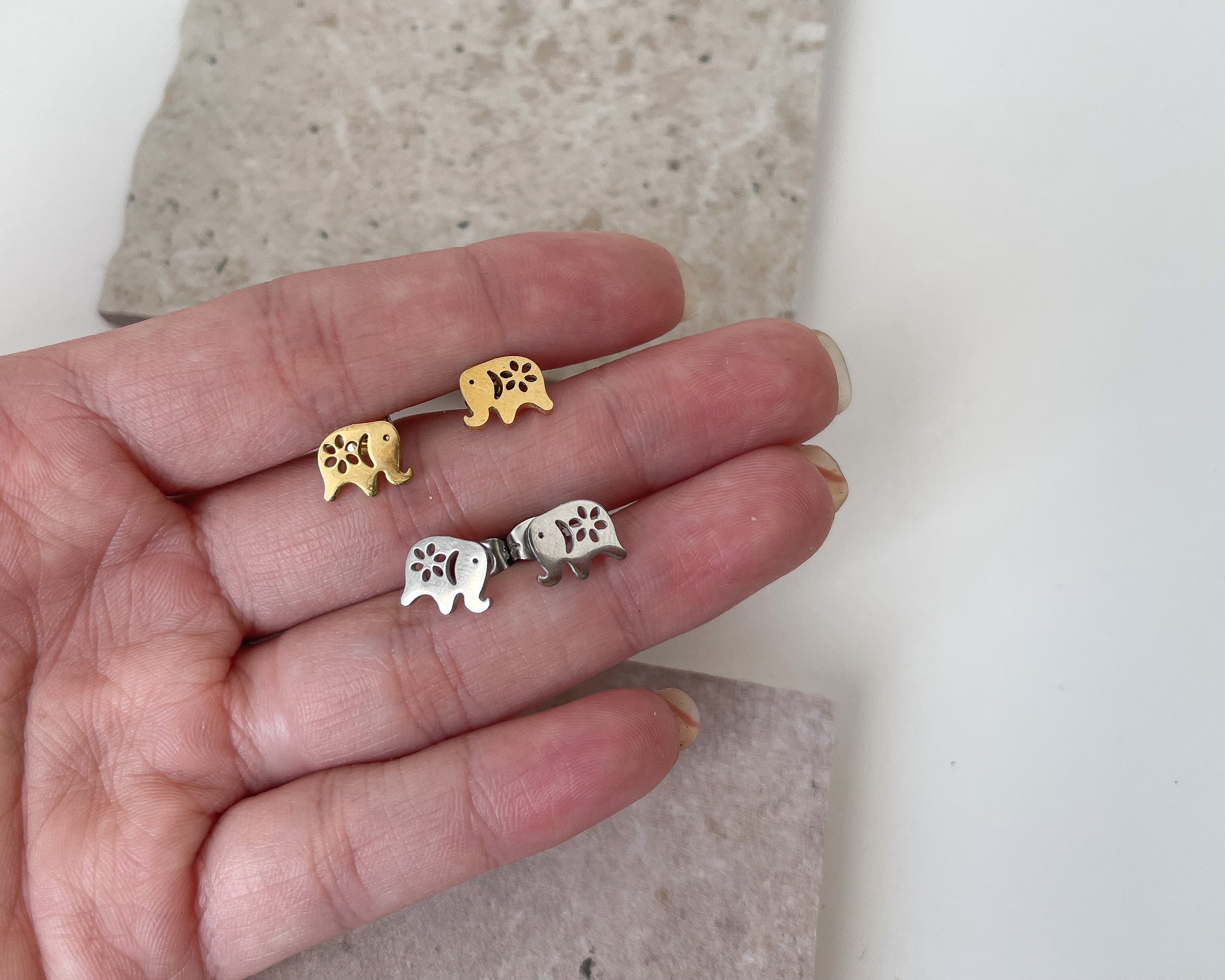 Elephant - Waterproof Studs